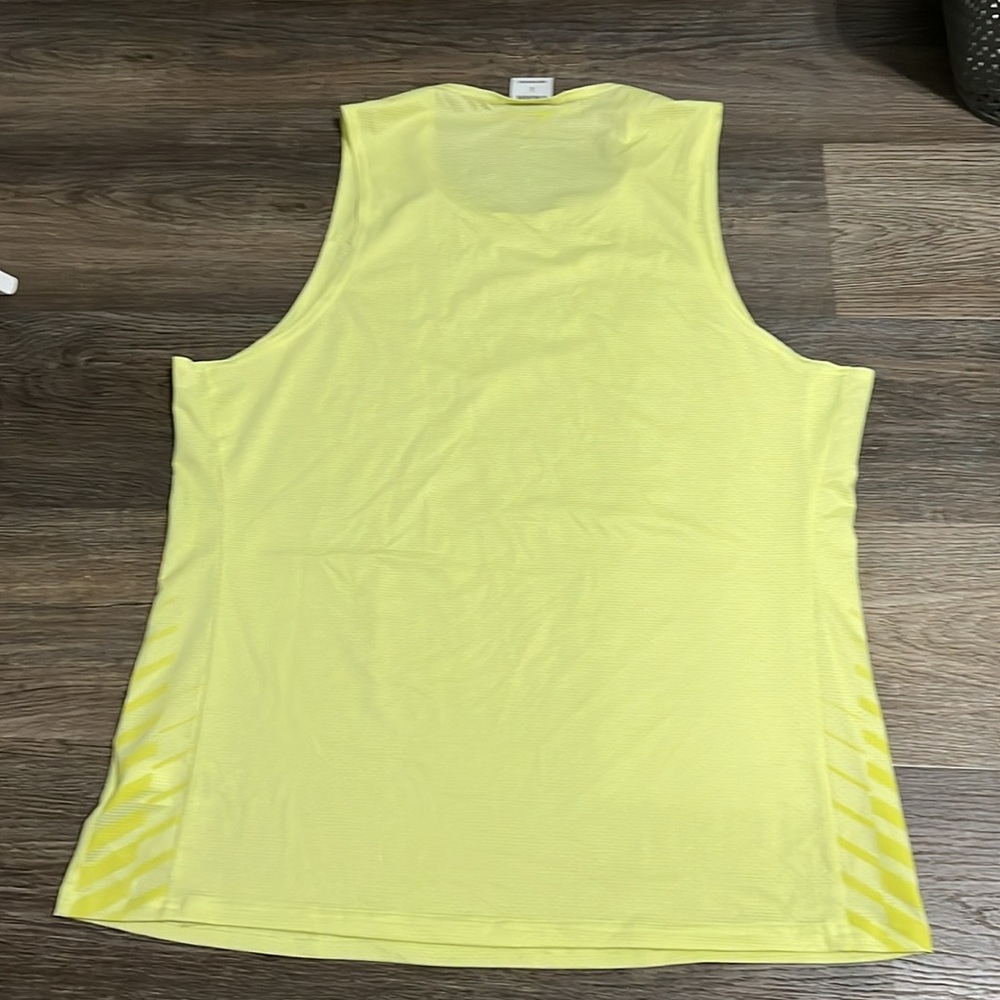 Gymshark Yellow Lightweight Mesh Men’s Athletic Tank Top Large - Picture 8 of 14